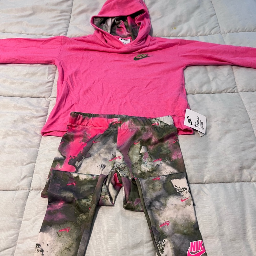 Nike Pink and Camouflage Apparel